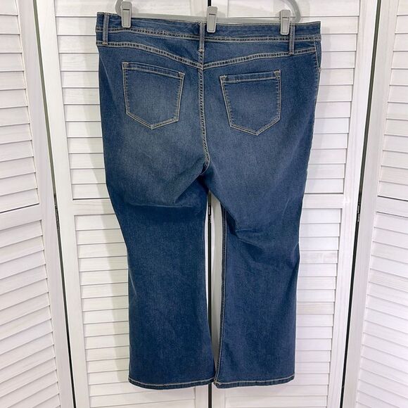Torrid Lux Slim Bootcut Jeans Size 20S - Picture 8 of 15